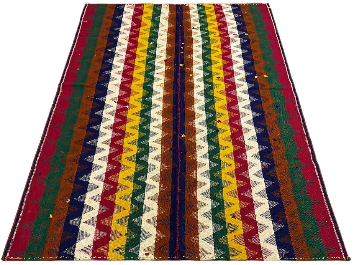 Tapete Jajim com padrão de riscas triangulares/em espinha, multicolorido, com acabamento de rebordo