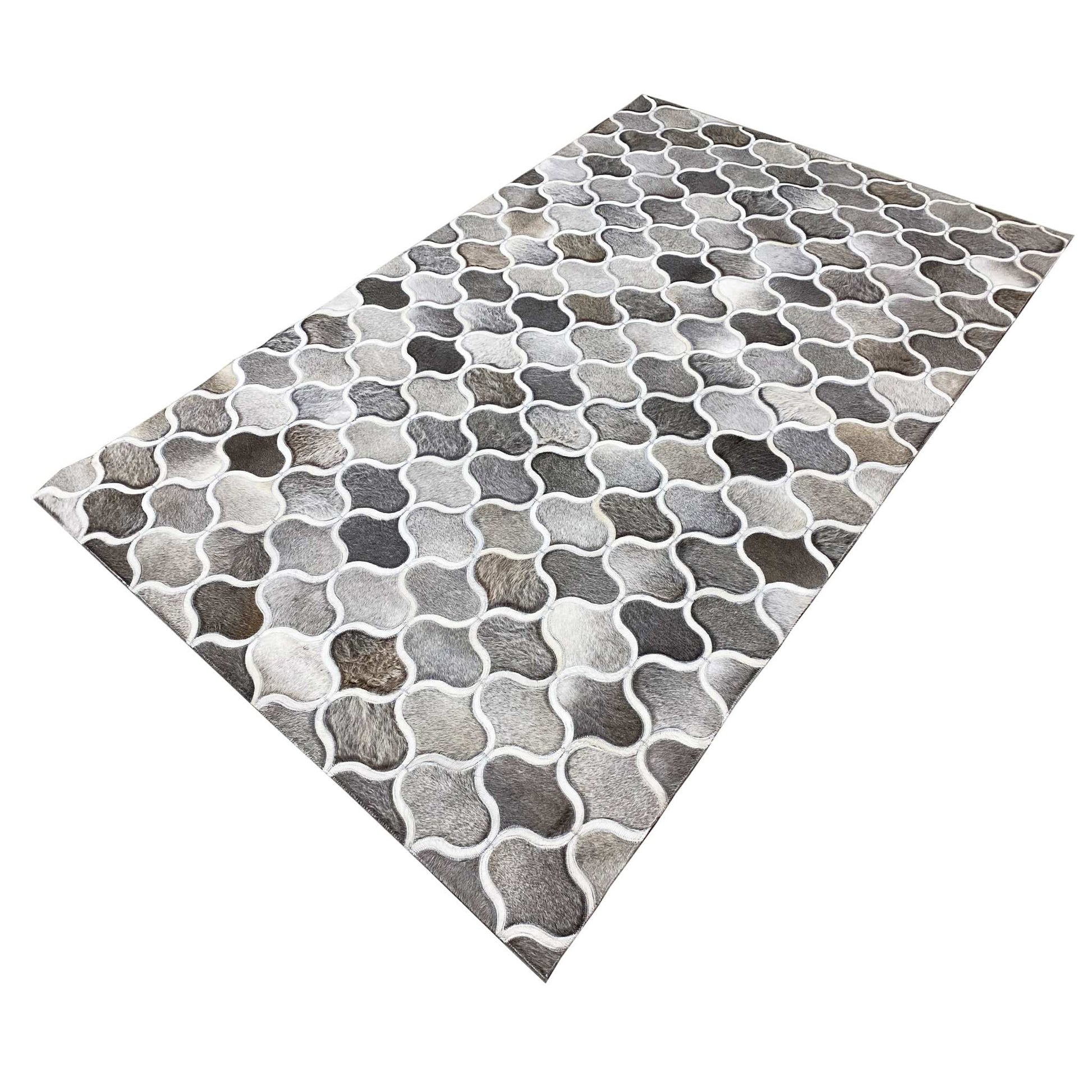 Geometrischer Kalbslederteppich 243x153 cm - Gittermuster - German Carpet Shop