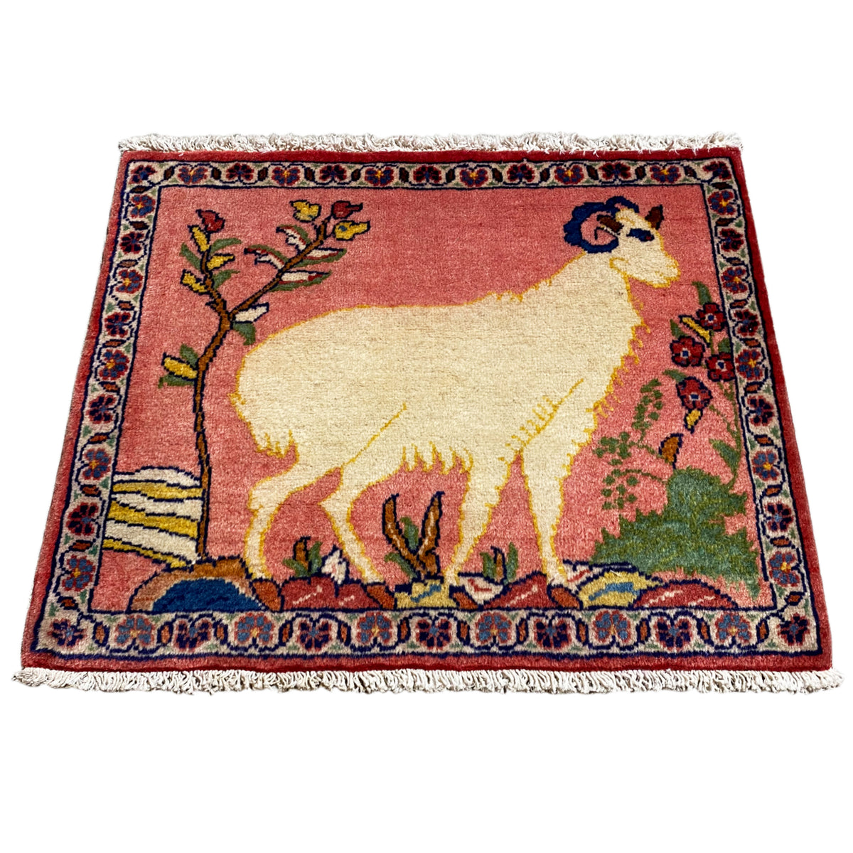 Tapete pequeno com padrão oriental e motivo de cordeiro/animal, vermelho, bege, franjas
