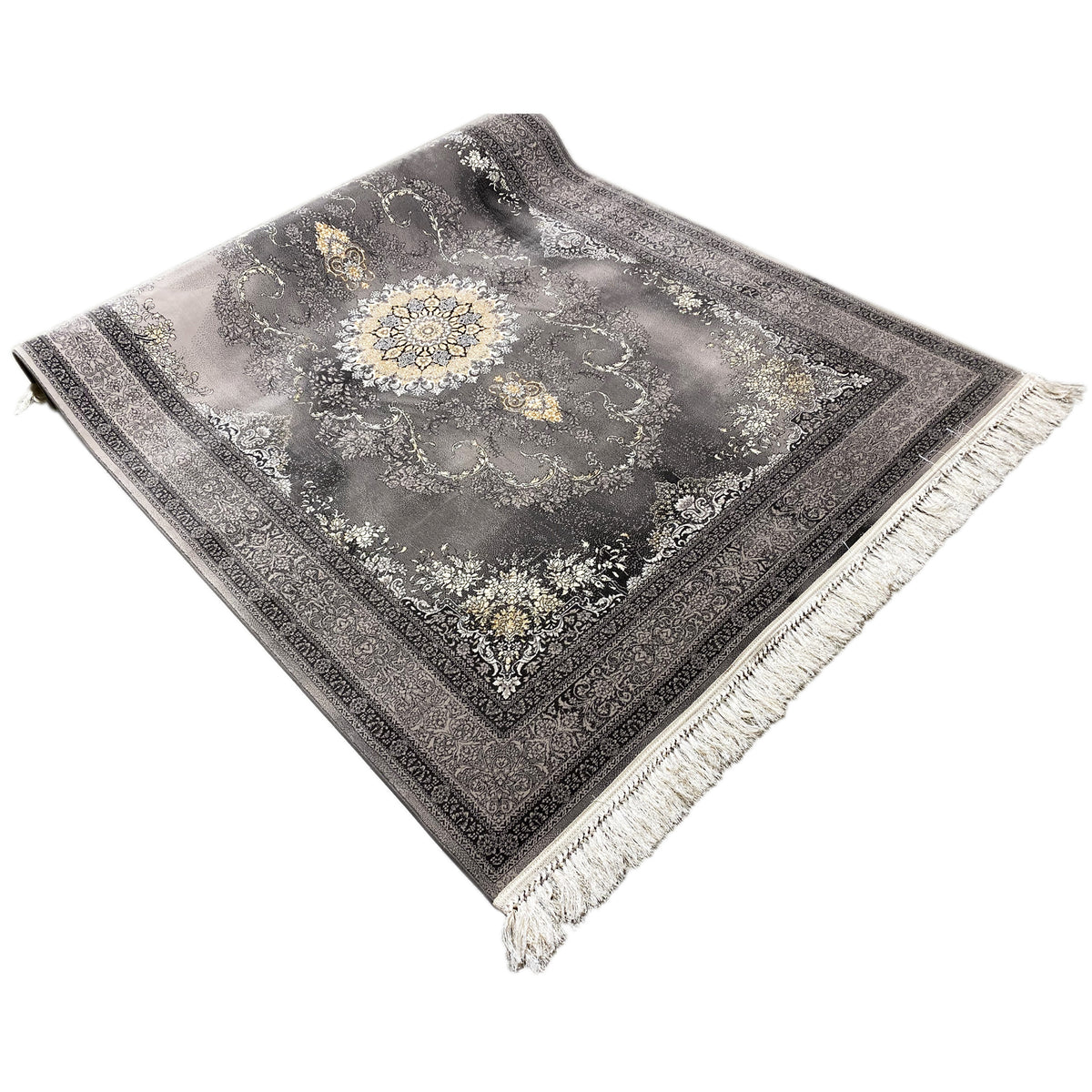 Vista de canto do tapete Kashan 160x230 cm: medalhão cinzento, borda escura destacada