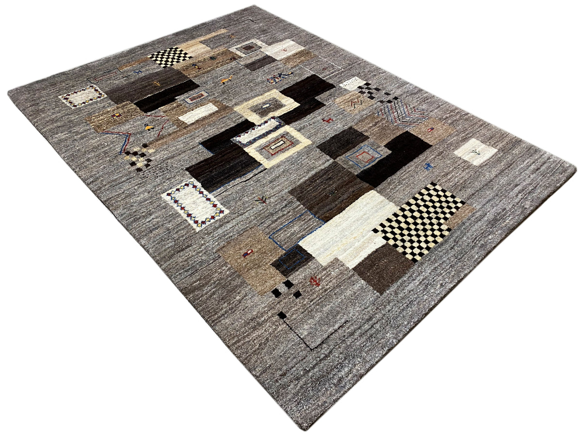 Tapete Gabbeh 235x171 cm com padrão geométrico patchwork cinzento-castanho