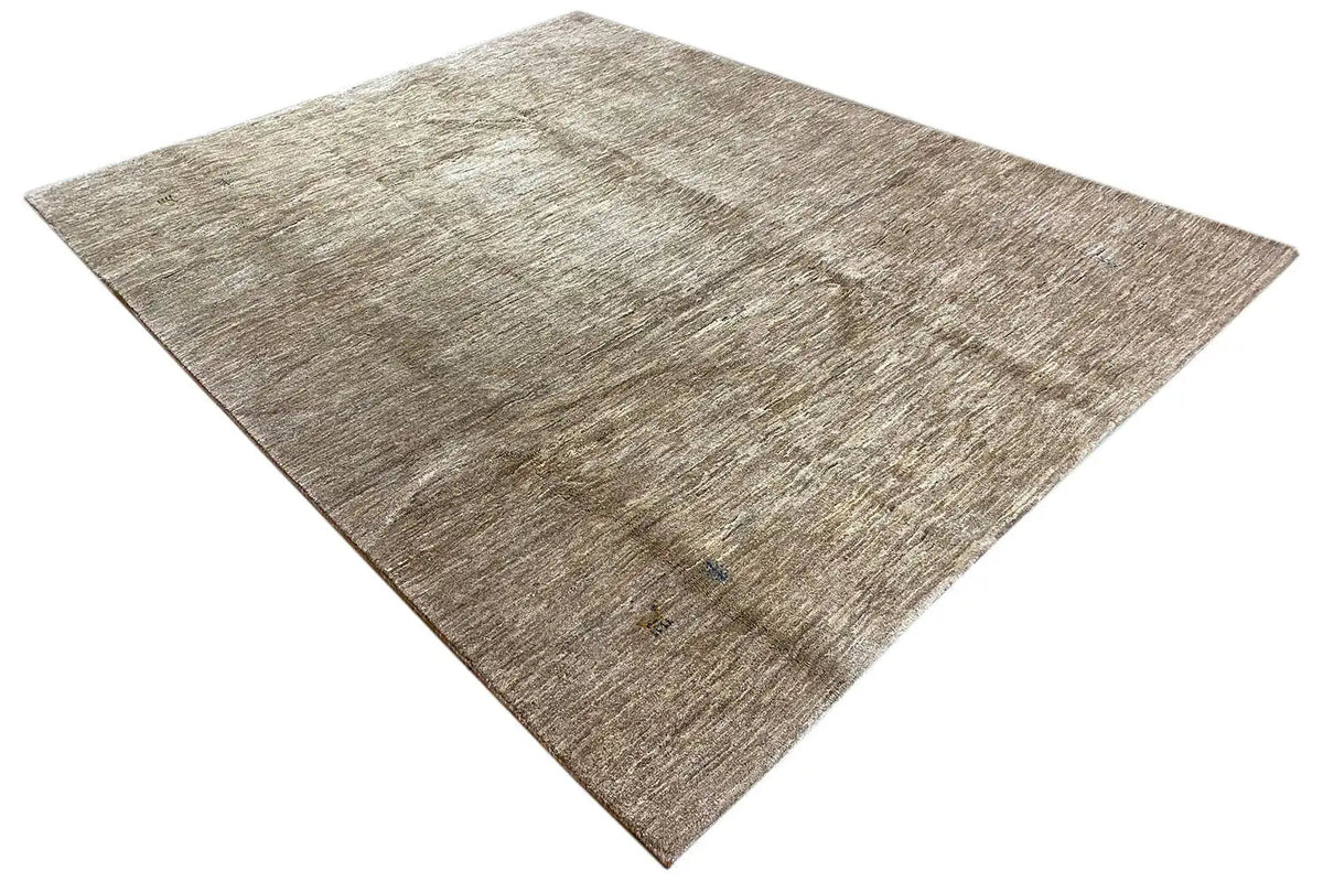 Tapete 264x206 cm, pelo bege mesclado, ligeiros pontos de cor