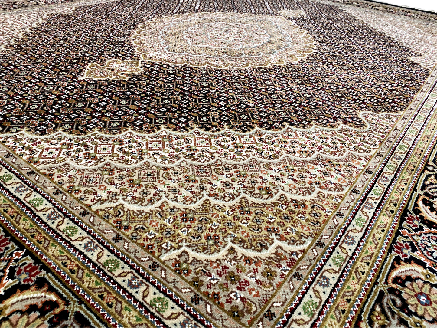 Tapete Indo Tabriz - 302x243cm