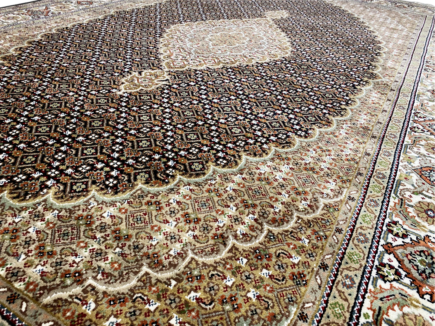 Tapete Indo Tabriz - 298x194cm