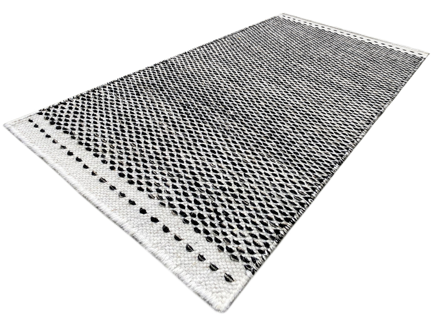 Tapete Kelim Preto - 60x90 cm