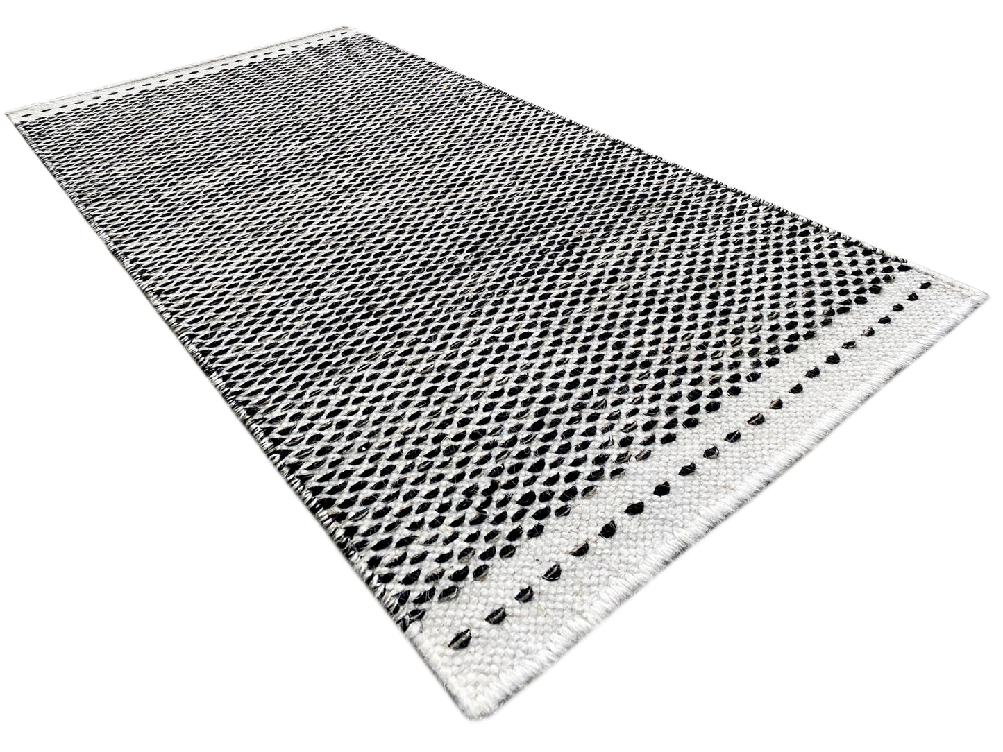 Tapete Kelim Preto - 60x90 cm