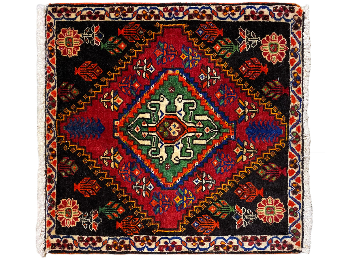 Tapete Poshti 56x56 cm, padrão quadrado com campo central em verde e azul