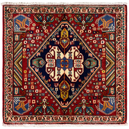 Tapete Poshti 66x62 cm: tapete vermelho com padrão de medalhão multicolorido
