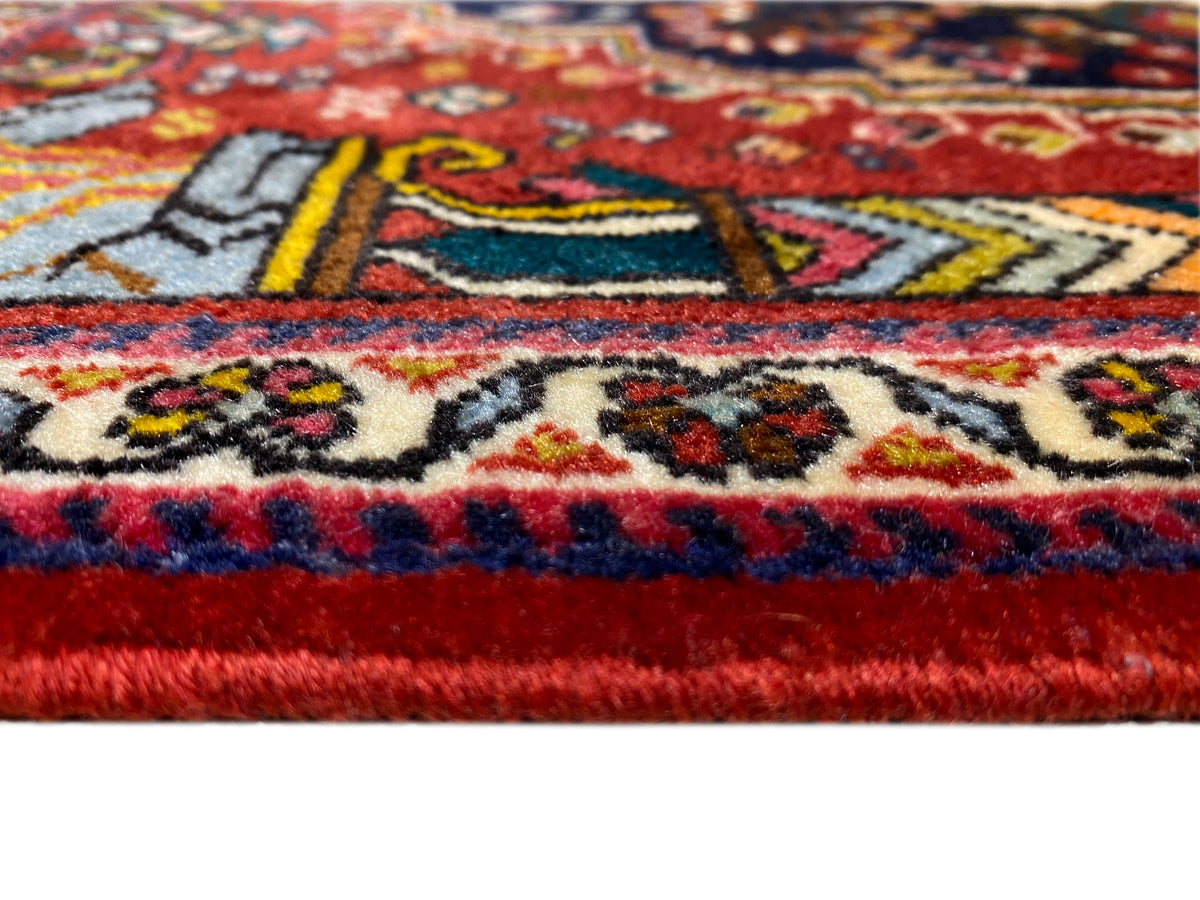 Tapete Poshti 65x61 cm, grande plano do rebordo: ornamentos vermelhos, azuis e multicolores