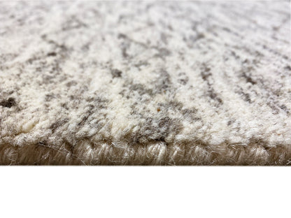 Weicher Berber Wollteppich in Grau und Creme für moderne Räume